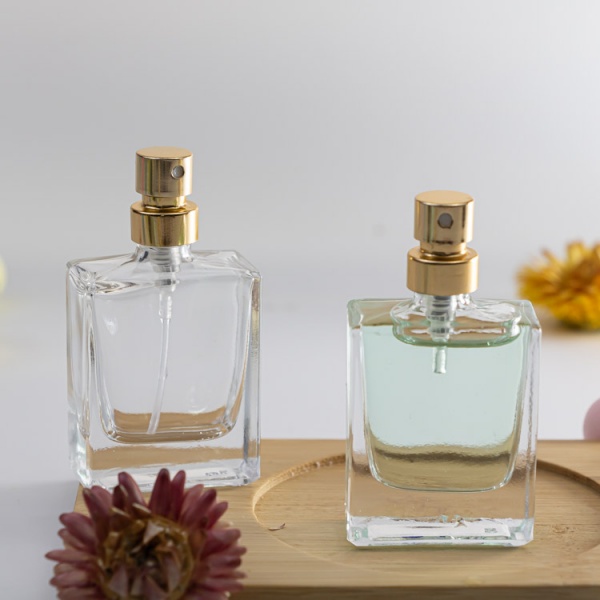 50ml square shape empty glass bottle with pump and lid